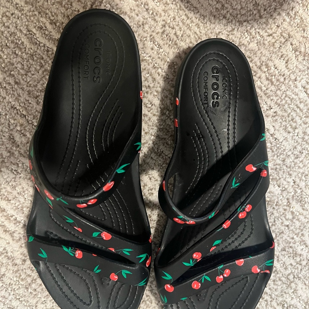 Crocs Women's Black Cherry Sandals